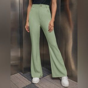 Green flare pant